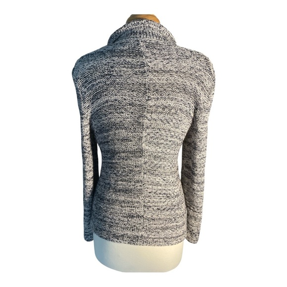 Amina Rubinacci Blue & White Knit Button-Up Cardigan | Italian Designer Sweater - Picture 2 of 4